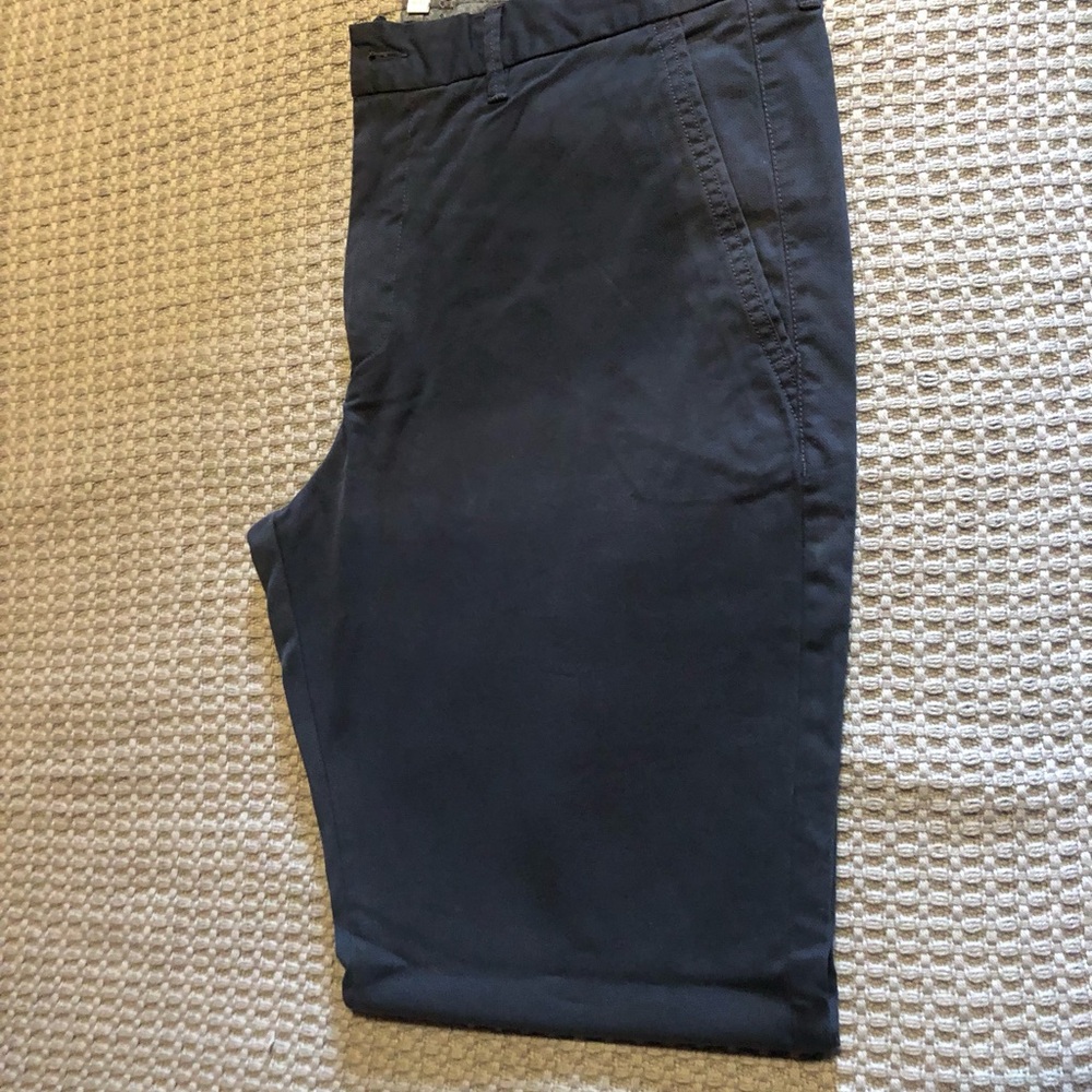 Men's Classic Navy Chinos - Slim Straight